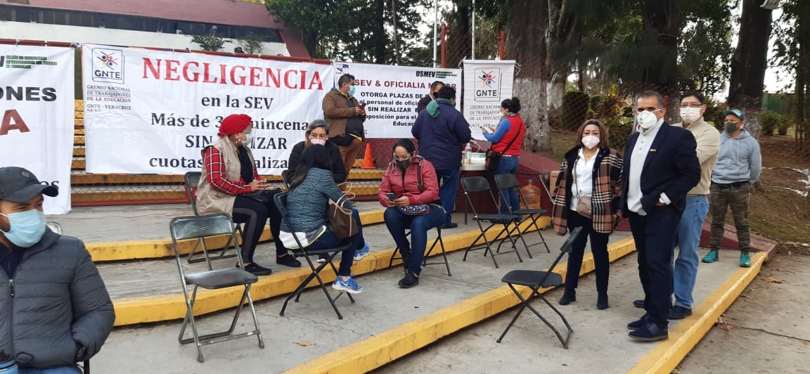Integrantes de la ASTEV tomaron las oficinas de la SEV hasta que se ...