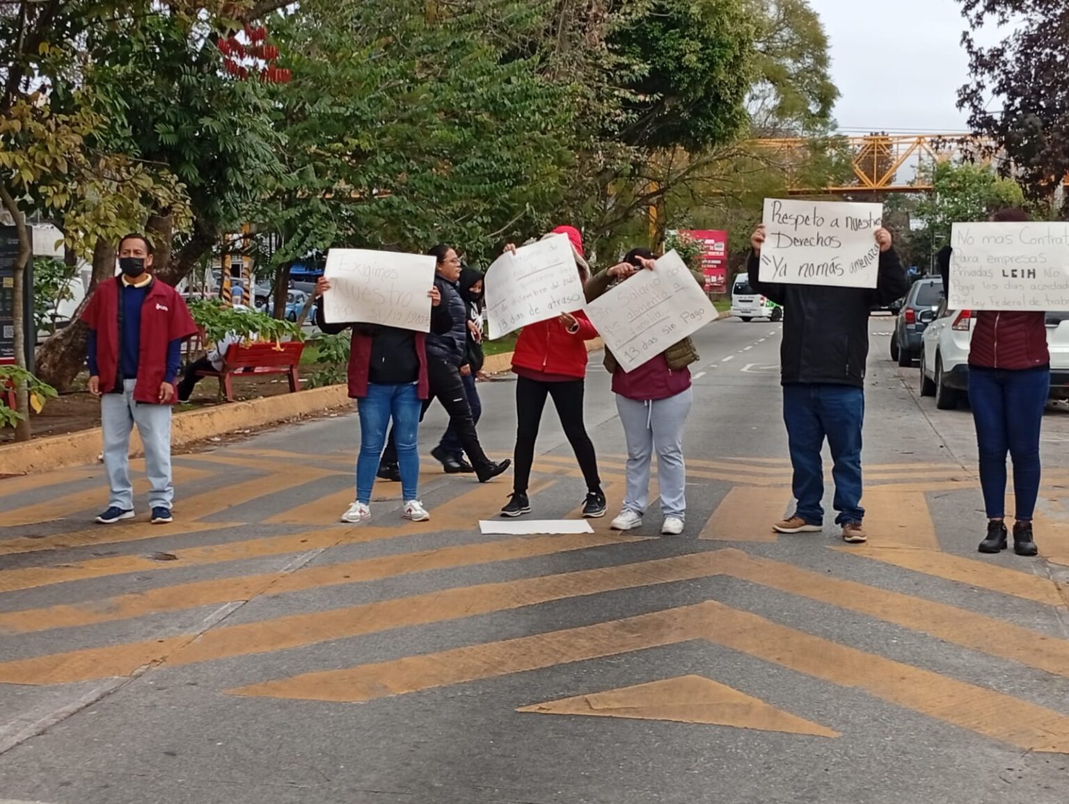 De nueva cuenta bloquean la Avenida Ruiz Cortines en Xalapa ...